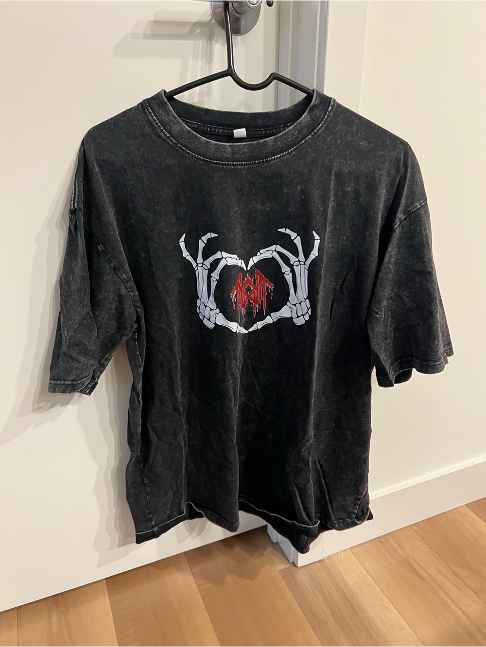 Black Graphic Skull Hands Short Sleeve Tee